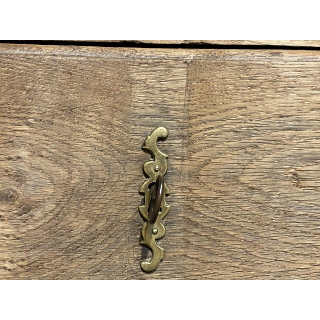 Small Dutch Chest of Drawers, 1790 For Sale - Image 3 of 17