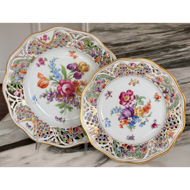 English Vintage Schumann Bavaria Chateau Pattern Compote and Luncheon Plate - A Pair For Sale - Image 3 of 17