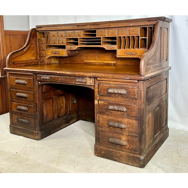 Antique Standard Furniture Co. Oak Raised Panel Roll Top Desk Chairish