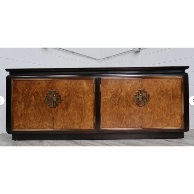 Raymond Sobota Chin Hua 4-Door Credenza For Sale - Image 4 of 7