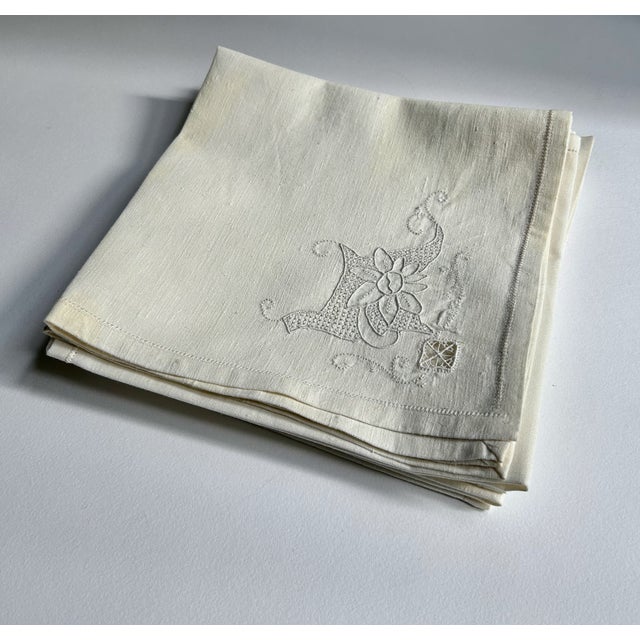 Vintage Set of Six Antique Off White Linen Napkins with Cutwork and Battenberg Lace. Featuring a rectangular Antique White...