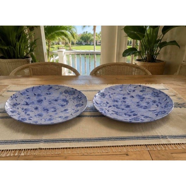A Pair of Vintage Moroccan Safi Hand-Painted Ceramic Platters / Shallow Bowls For Sale - Image 11 of 12