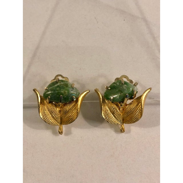 1940s Art Nouveau Green Jasper Gold Earrings, Pair For Sale - Image 4 of 6