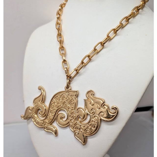 Mid-Century Modern Vintage 1972 Signed Napier Goldtone Dragon Pendant Necklace For Sale - Image 3 of 11