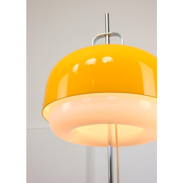 Space Age Yellow Medusa Floor Lamp by Luigi Massoni for Guzzini, 1970s For Sale - Image 3 of 18