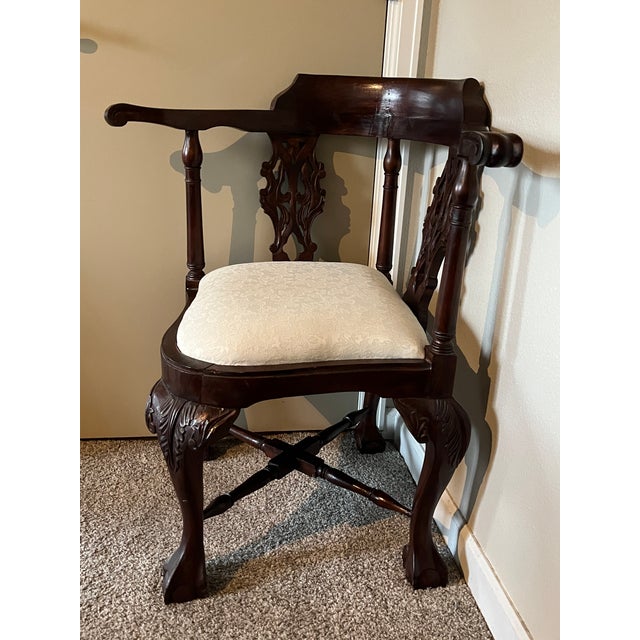 Oxblood Red 1990s Chippendale-Style Hand-Carved Mahogany Corner Chair For Sale - Image 8 of 12