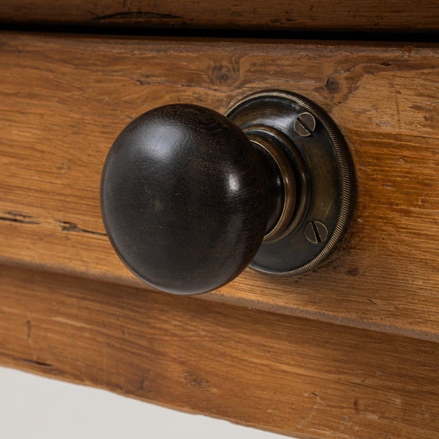 French Provincial 1900-1909 Scandinavia Warm Honey Oak Oak Side Table With Drawer For Sale - Image 3 of 11