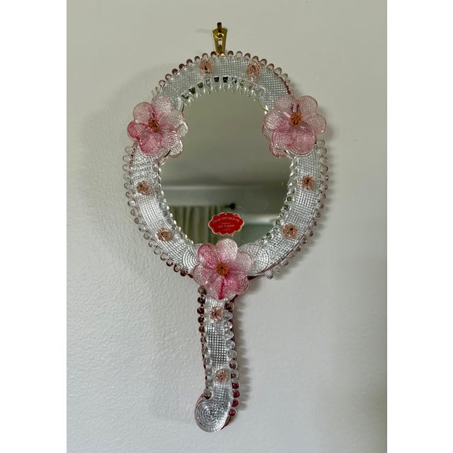 Murano C.1950s Vintage Italian Venetian Hand-Blown Pink Floral Murano Glass Hand Mirror For Sale - Image 4 of 9