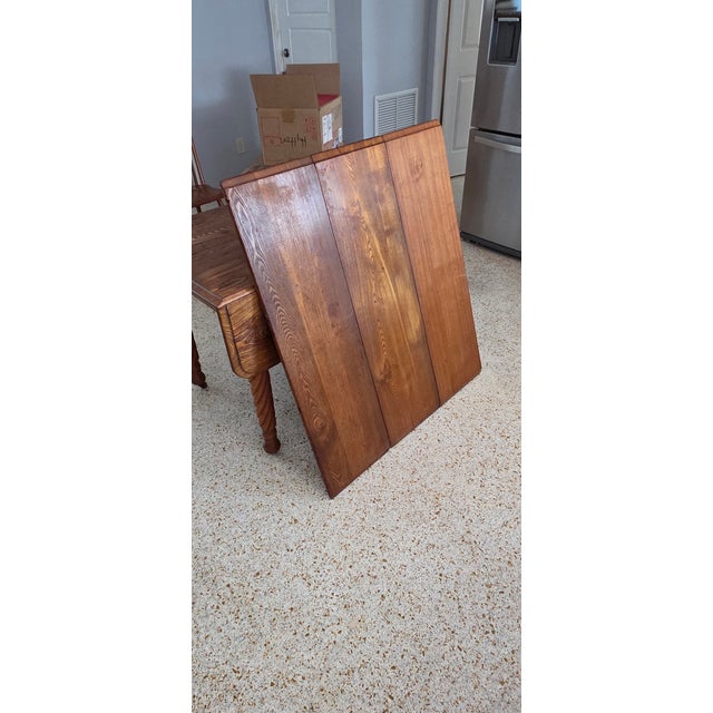 19th Century 5-Legged Antique Oak Dining Table - Drop Leaf With 3 Additional Leaves For Sale - Image 10 of 10