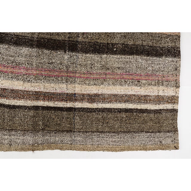 1960s Vintage Anatolian Kilim Rug For Sale - Image 5 of 10