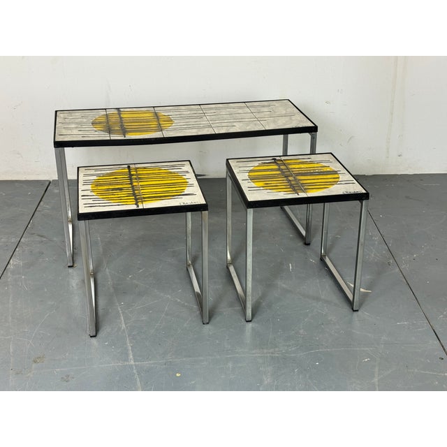 Mid-Century Modern Vintage Chromed Steel and Ceramic Belarti Coffee Table with Side Tables by Juliette Belarti, 1960s, Set of 3 For Sale - Image 3 of 11