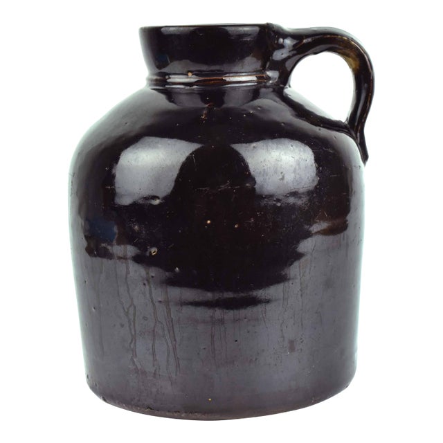 Antique 19th Century American Deep Brown Earth-Toned Glaze Stoneware Whiskey Beehive Jug For Sale