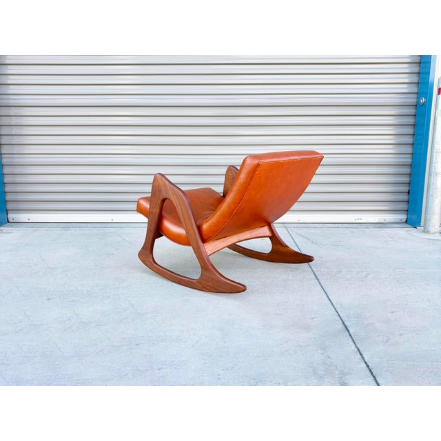 Mid Century Walnut and Leather Rocking Chair by Adrian Pearsall For Sale - Image 9 of 12