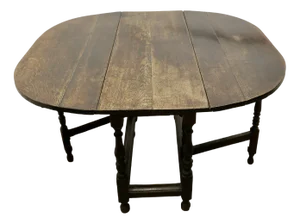 Early 19th Century Oak Gate Leg Dining Table