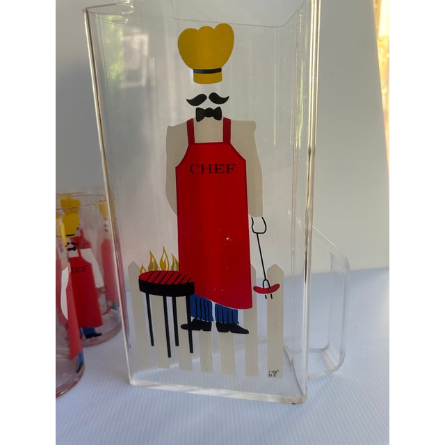 1950s Mid-Century Modern h.j.stotter Acrilic "Barbecue Chef" Six Tumblers With Matching Pitcher - 7 pcs For Sale - Image 16 of 18