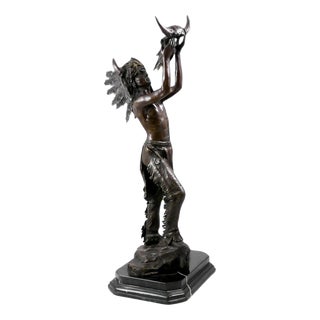 19th Century Bronze Sculpture Representing an Indian American For Sale