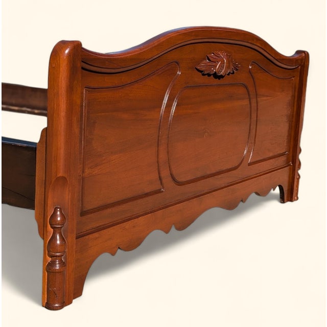 Victorian Antique Abernathy Walnut Full-Size Bed Frame in Victorian Style For Sale - Image 3 of 11