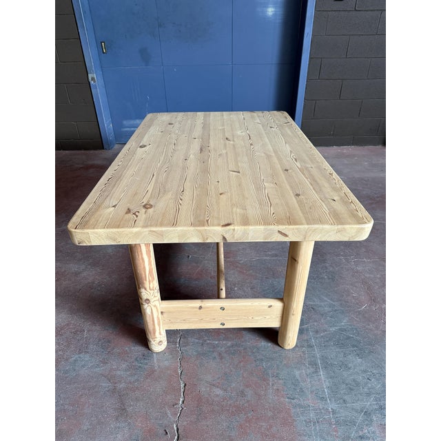 Mid-Century Modern Pine Dining Table with Thick Top and Rounded Legs by Knud Friis & Elmar Moltke Nielsen for Friis & Moltke, 1960s For Sale - Image 3 of 11