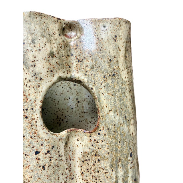 Signed Mid-Century Modern Tall Stoneware Speckle Vase: 1970s Abstract Ceramic Art For Sale - Image 4 of 10