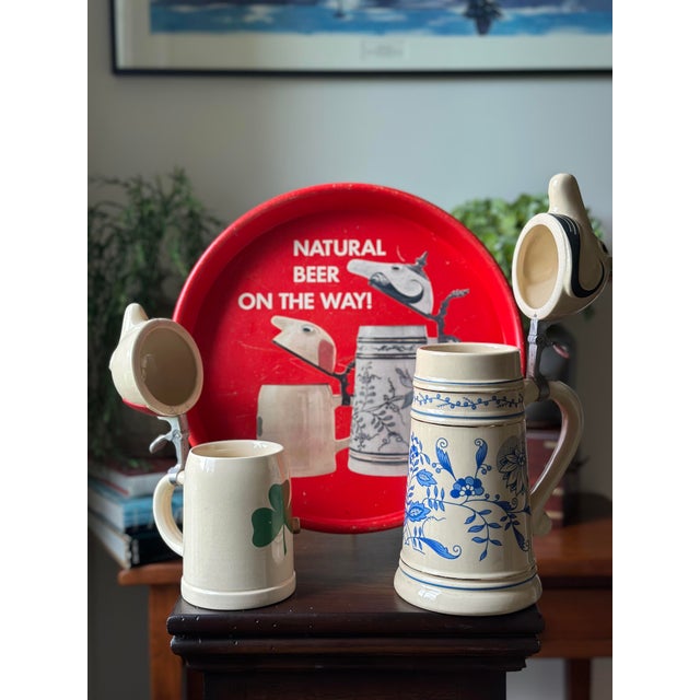 Vintage 1960s Utica Club "Schultz & Dooley" German Lidded Steins & Advertising Tray - 3 Piece Set For Sale - Image 4 of 11