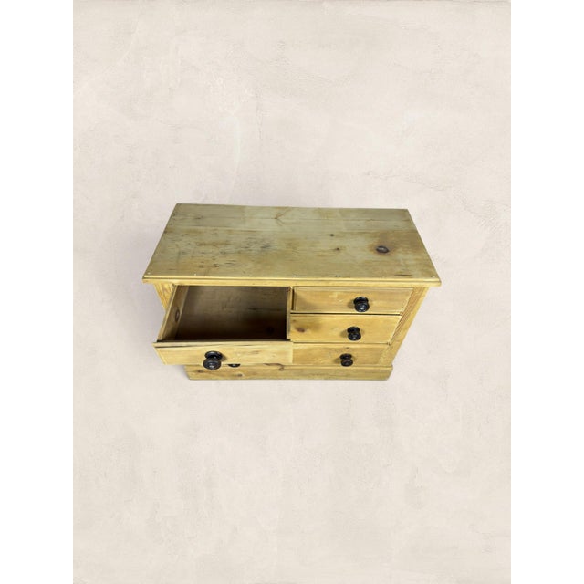 Wood Antique Victorian Pine Two Over Two Chest of Drawers With Plinth Base For Sale - Image 7 of 16
