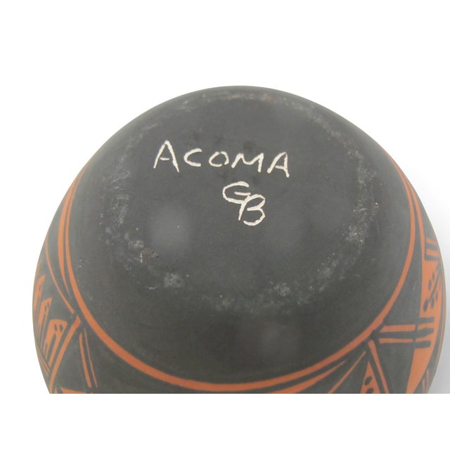 Acoma Pueblo Native American Geometric Pottery Seed Jar Pot Signed For Sale - Image 9 of 9