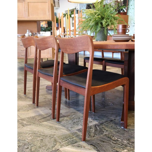 Teak Chairs with Black Leather Seats by Henning Kjærnulf for Korup Stolefabrik, 1960s, Set of 4 For Sale - Image 12 of 14