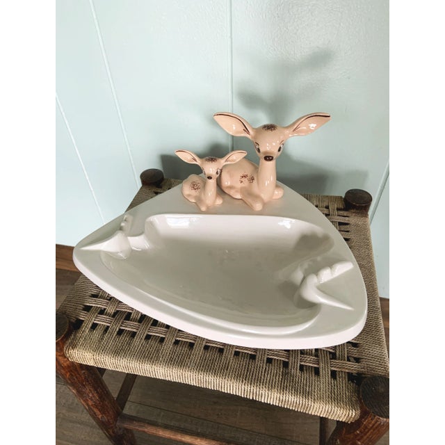 White Mid-Century Pair of Deer Doe Sitting Ashtray Key Holder, Signed Mr Dated 1960 For Sale - Image 8 of 8