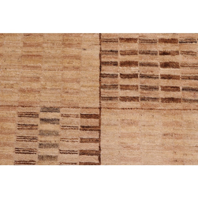 Shabby Chic Gabbeh Beige/Tan Wool Rug - 6'0'' X 8'9'' For Sale In New York - Image 6 of 10