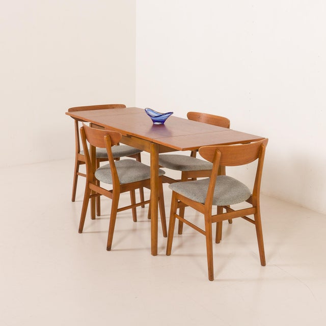 Small Danish Extension Table in Teak, 1970s For Sale - Image 4 of 10