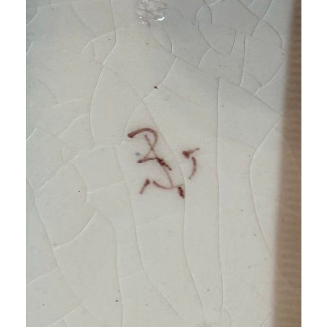 Set of Four Antique Italian Hand-Painted Armorial Faience Plates For Sale - Image 10 of 12