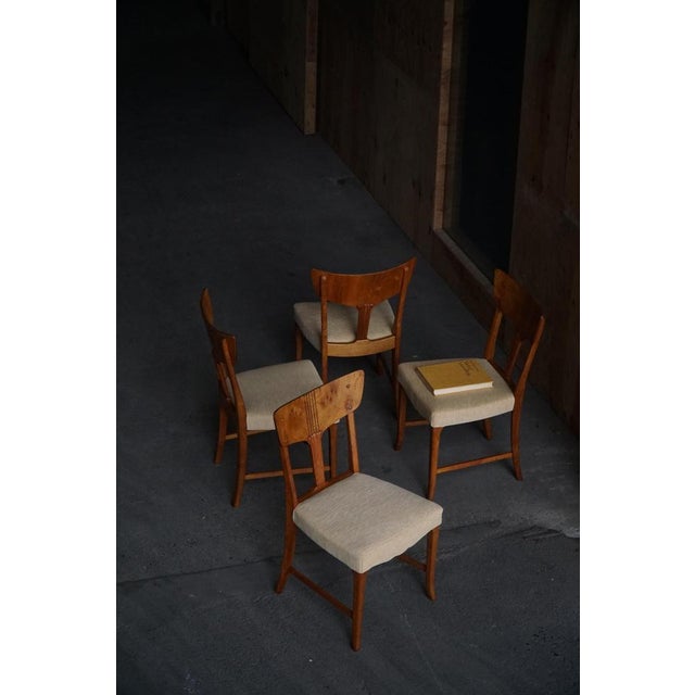 Early 20th Century Art Nouveau Danish Dining Chairs in Burl & Velvet, 1920s, Set of 4 For Sale - Image 16 of 18