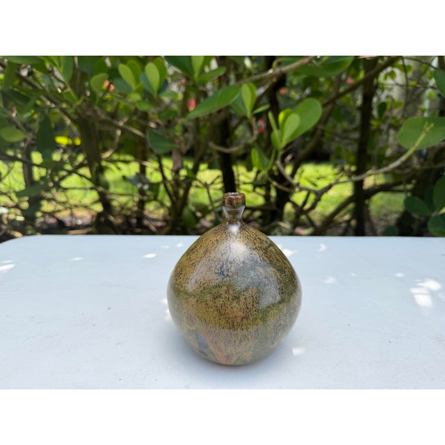 Vintage 5” Organic Studio Pottery Bottle Vase With Earth-Tone Glaze For Sale In Naples, FL - Image 6 of 9