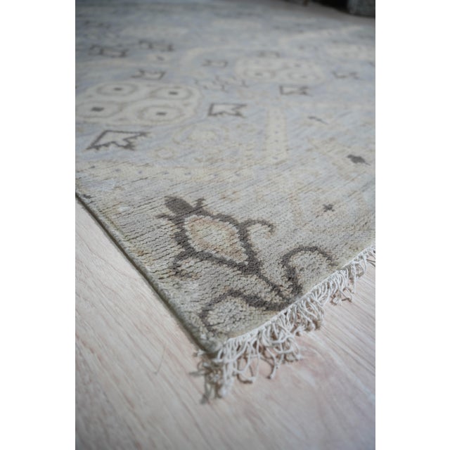 8x10 Lush Gray Floral Traditional Hand Knotted Wool Carpet Rug For Sale In New York - Image 6 of 6