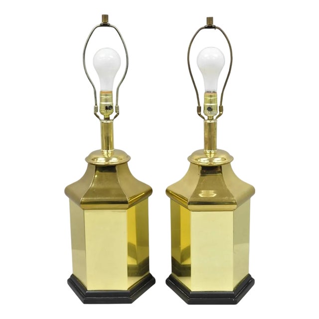Vintage Chinoiserie Brass Hexagonal Oriental Ginger Jar Table Lamps - A Pair For Sale