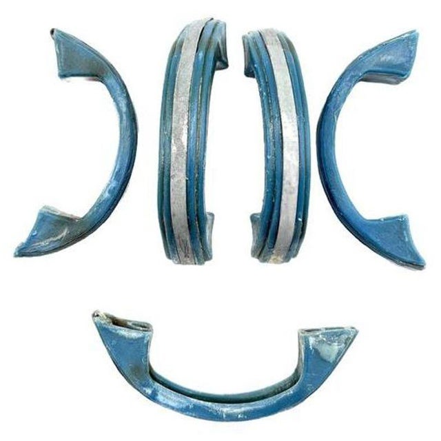 Art Deco Sky Blue Bakelite Drawer Pulls W/ Chrome Strip, Set of 5 For Sale - Image 4 of 5