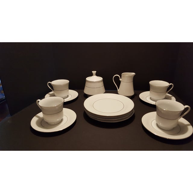 Vintage Crown Ming China Serving Set - 18 Piece For Sale In Phoenix - Image 6 of 6