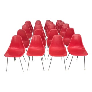 Late 20th Century Attributed to Eames Fiberglass Shell Chairs Burke For Sale