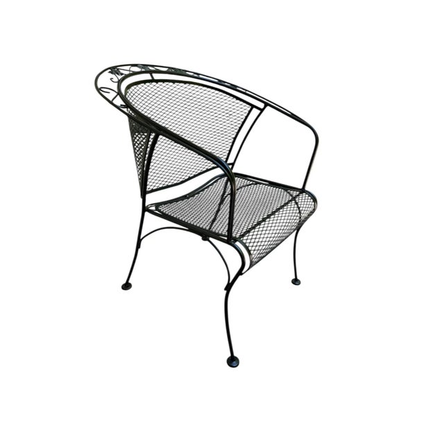 Mid-Century Modern Wrought Iron Russell Woodard Restored Indoor/Outdoor Table With 4 Barrel Chairs For Sale - Image 3 of 11