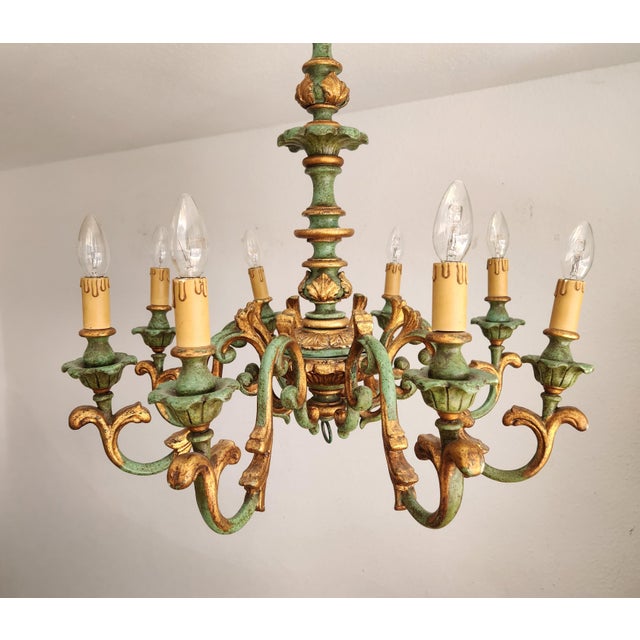 Antique Louis XV Rococo Baroque Florentine Chandelier with Eight Arms Gilded with Gold Leaf, Italy, 1920s For Sale - Image 4 of 18