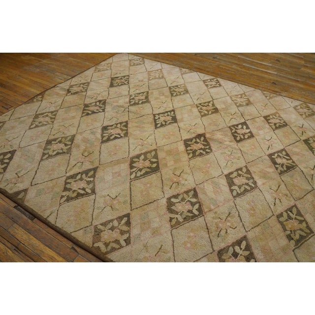 1930s Beige Cream Trellis-Lattice Folk Art Antique American Hooked Small Rug For Sale - Image 4 of 15