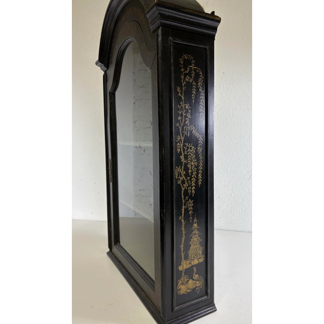 1950s Vintage Hand Painted Chinoiserie Wall Cabinet by Chapman For Sale - Image 5 of 12