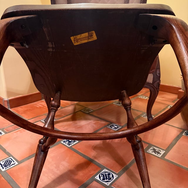 French Country Vintage Nichols & Stone Oak Round Oval Dining Table Windsor Chairs 7p Set For Sale - Image 3 of 17