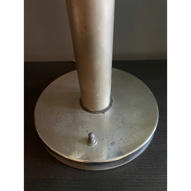 Mid 20th Century Space Age–Inspired Sculptural Table Lamp For Sale - Image 10 of 11