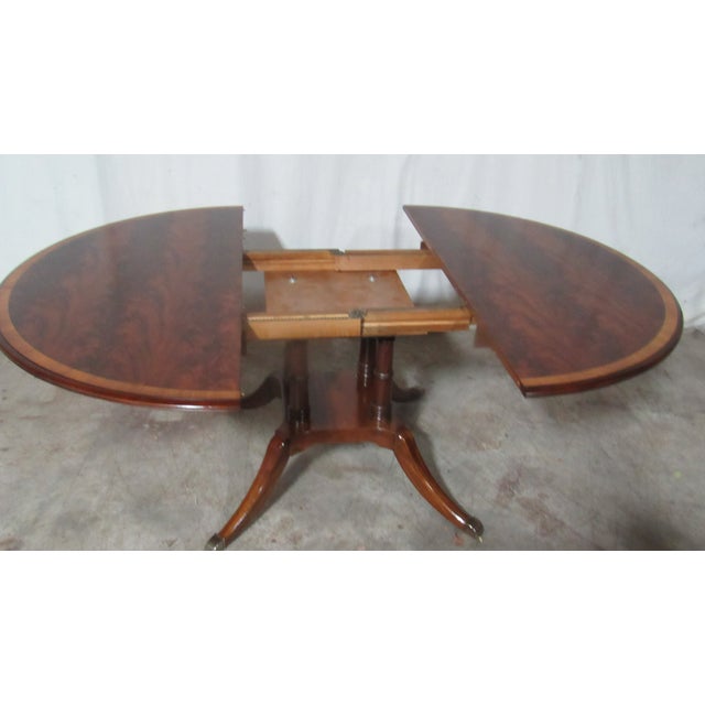 1980s Ethan Allen Round Dining Table Kitchen Mahogany Flame Amazing ...