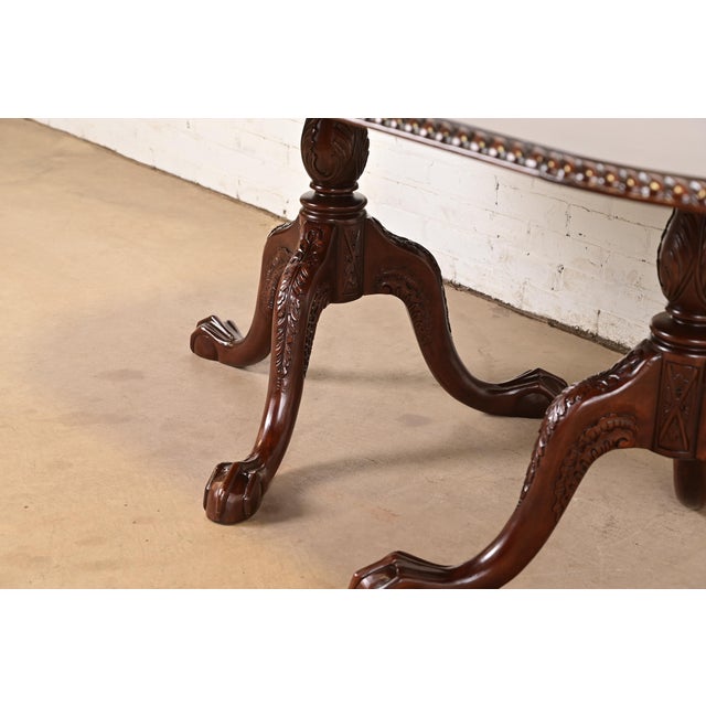Baker Furniture Style Chippendale Carved Mahogany Triple Pedestal Extension Dining Table, Newly Refinished For Sale - Image 11 of 12