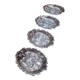 Set of 4 Vintage Silver-Plated Botanical Oak Leaf & Acorn Catchall Dishes For Sale