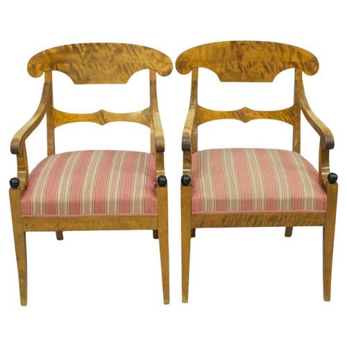 1920s Set of Biedermeier Swedish Carver Chairs in Quilted Golden Birch, 1920s For Sale - Image 5 of 5