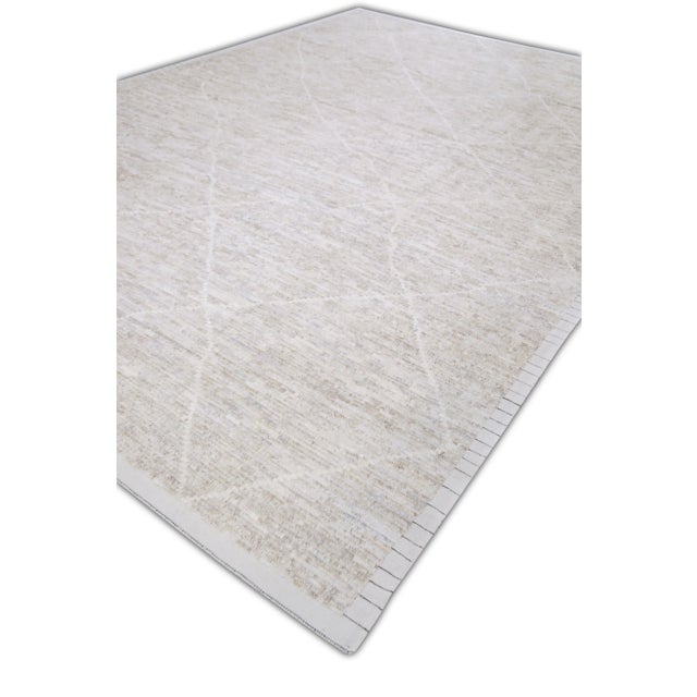 21st Century Modern Moroccan Wool Style Rug 9'9"x14'7" For Sale - Image 4 of 7