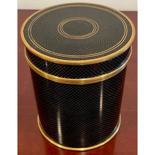 Metal Mid 20th Century Mid-Century Chinese Black & Gold Cloisonné 'Good Luck' Circular Table Box For Sale - Image 7 of 12